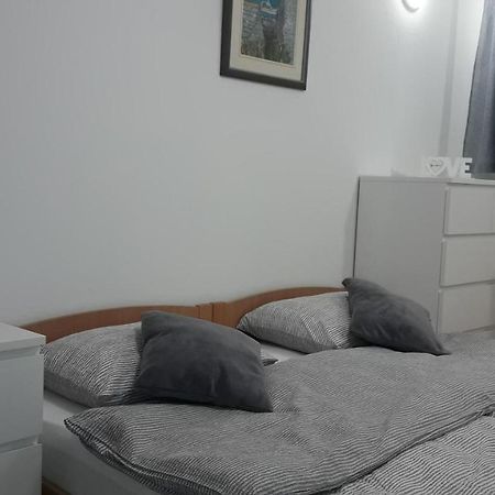 Studio Apartment Nani Centar スプリト エクステリア 写真